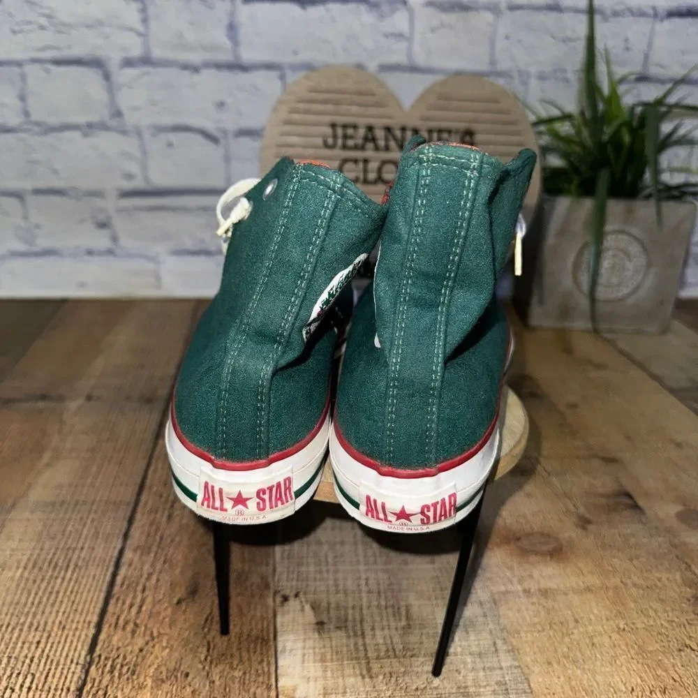 Rare converse Chuck Taylor Christmas sneakers - Picture 6 of 15